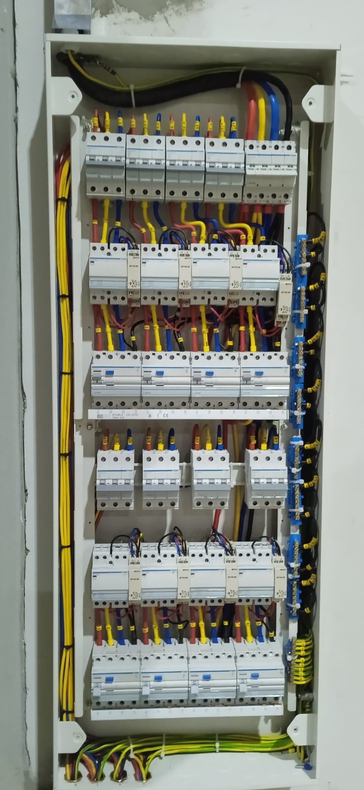 perfectfixerservices.com